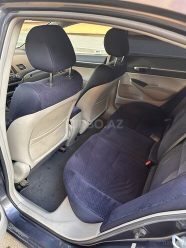 Honda Civic 2007, 300,500 km - 1.3 л - Bakı