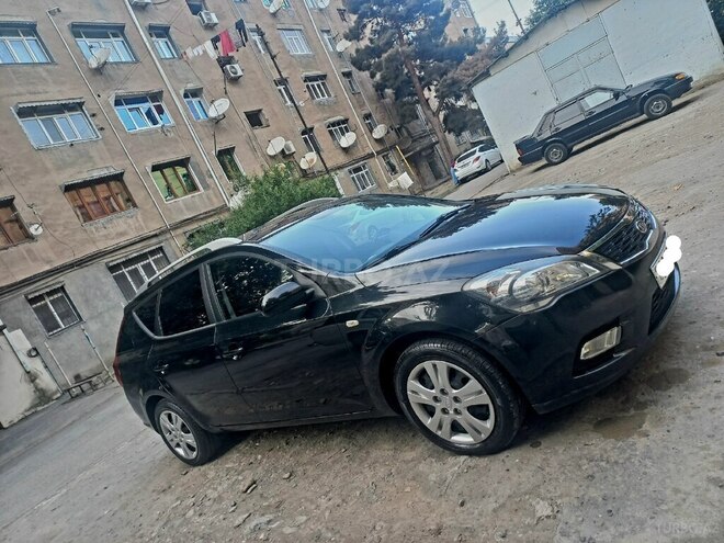 Kia  2010, 185,000 km - 1.4 l - Gəncə