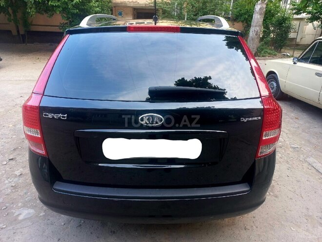 Kia  2010, 185,000 km - 1.4 l - Gəncə