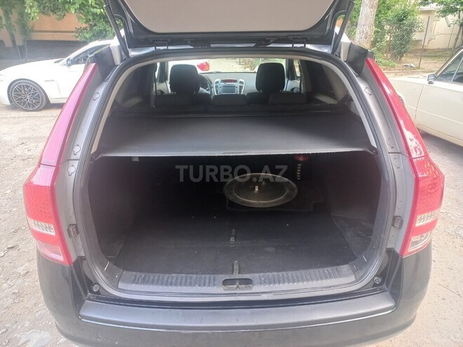Kia  2010, 185,000 km - 1.4 l - Gəncə