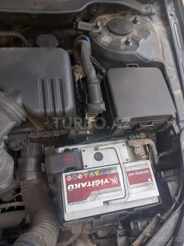 Kia  2010, 185,000 km - 1.4 l - Gəncə
