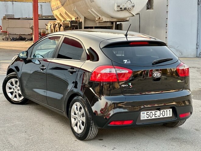 Kia Rio 2011, 245,258 km - 1.1 l - Sumqayıt
