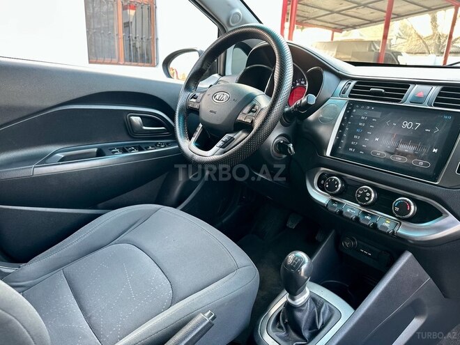 Kia Rio 2011, 245,258 km - 1.1 l - Sumqayıt