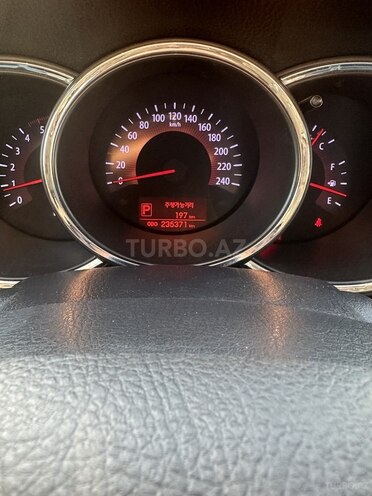 Kia Sorento-8