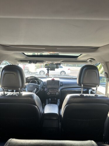Kia Sorento-7