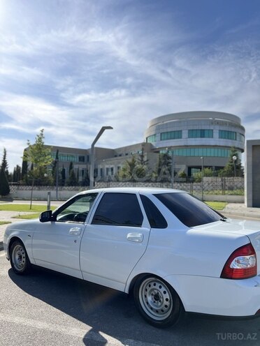 LADA (VAZ) Priora-10