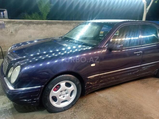 Mercedes E 240 1998, 320,000 km - 2.4 l - Hacıqabul