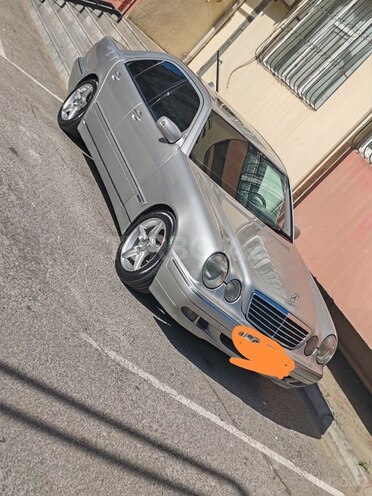 Mercedes E 240 2000, 250,000 km - 2.4 l - Bakı