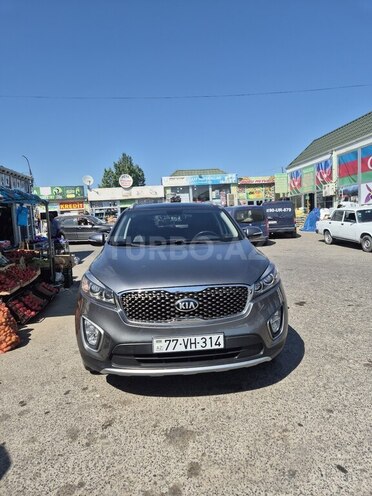 Kia Sorento-1