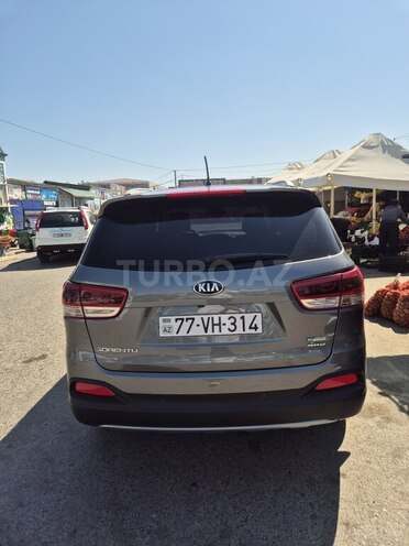 Kia Sorento-2