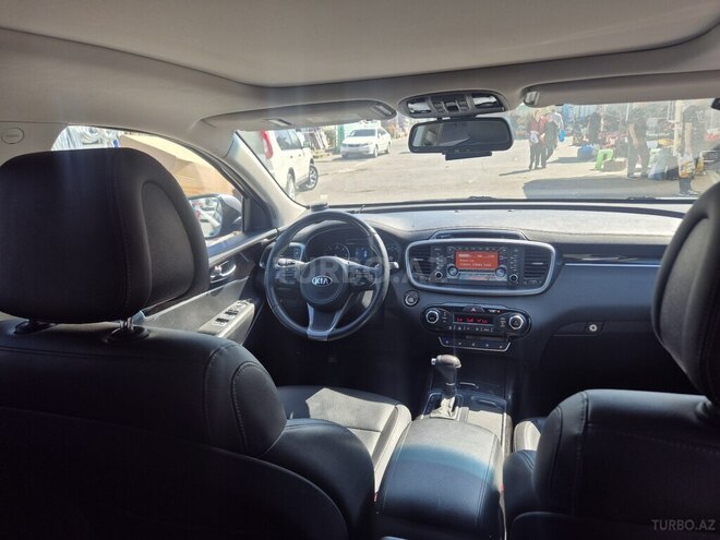 Kia Sorento-7