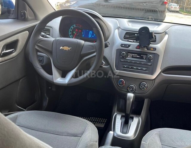 Chevrolet Cobalt-6