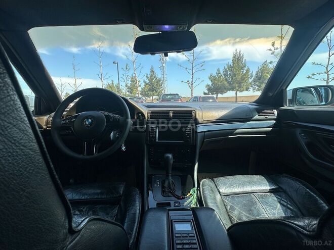 BMW 728 1997, 289,000 km - 2.8 l - Bakı