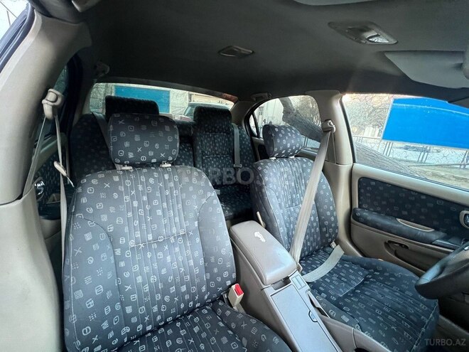 Nissan Maxima-10