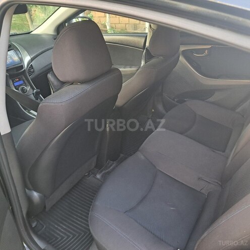Hyundai Elantra 2013, 300,000 km - 1.8 л - Biləsuvar