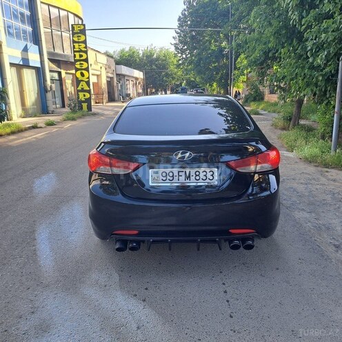 Hyundai Elantra 2013, 300,000 km - 1.8 л - Biləsuvar