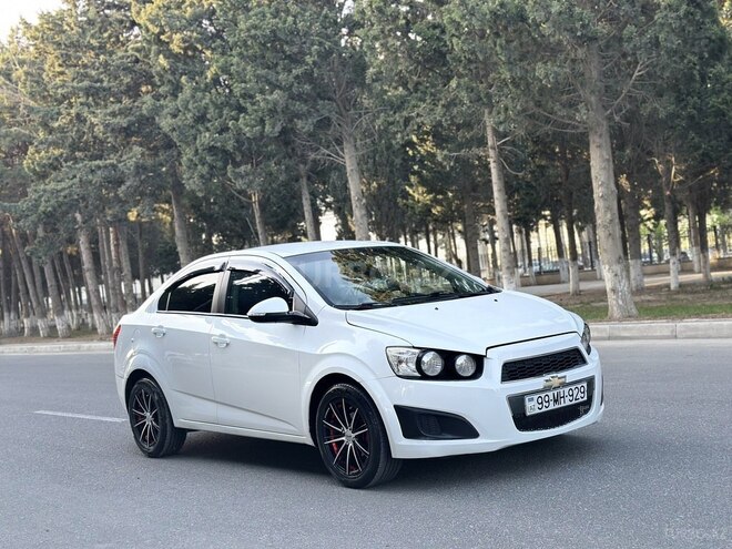 Chevrolet Aveo-6