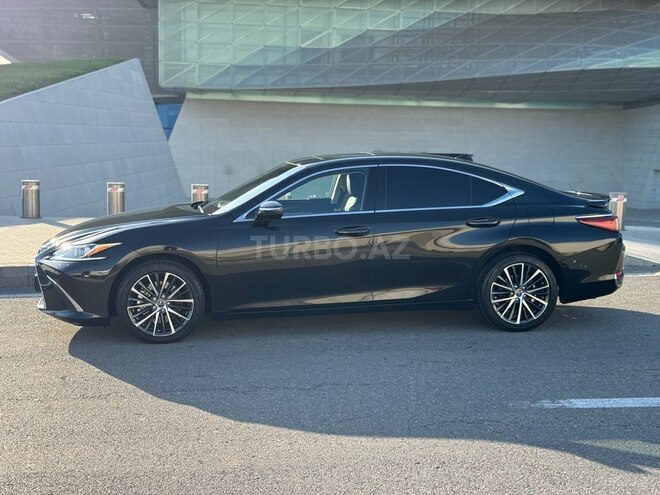 Lexus ES 300h 2022, 28,000 km - 2.5 l - Bakı