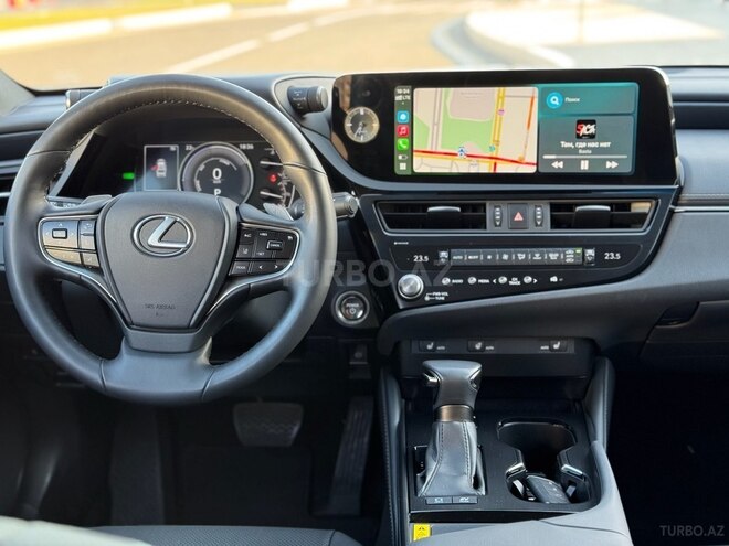 Lexus ES 300h 2022, 28,000 km - 2.5 l - Bakı