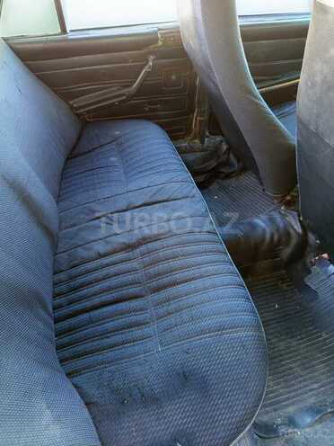 LADA (VAZ) 2107 1982, 86,000 km - 1.6 l - Salyan