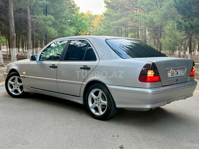 Mercedes C 200 2000, 280,000 km - 2.0 л - Sumqayıt