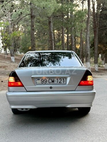 Mercedes C 200 2000, 280,000 km - 2.0 л - Sumqayıt