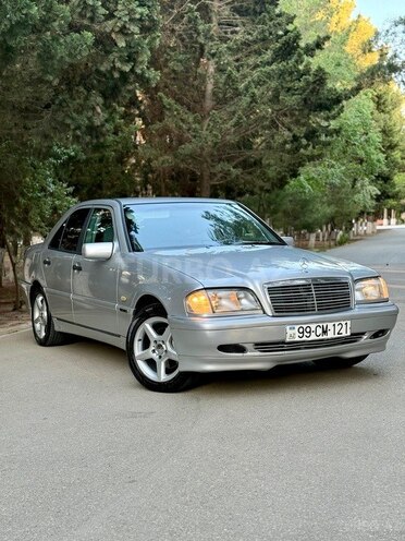 Mercedes C 200 2000, 280,000 km - 2.0 л - Sumqayıt