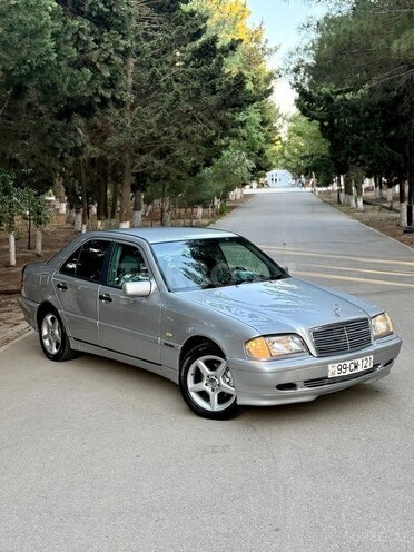 Mercedes C 200 2000, 280,000 km - 2.0 л - Sumqayıt