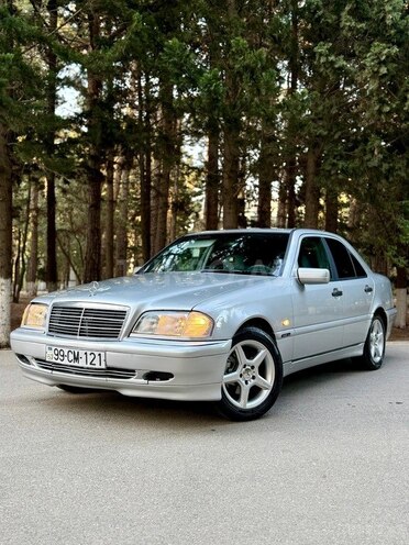 Mercedes C 200 2000, 280,000 km - 2.0 л - Sumqayıt