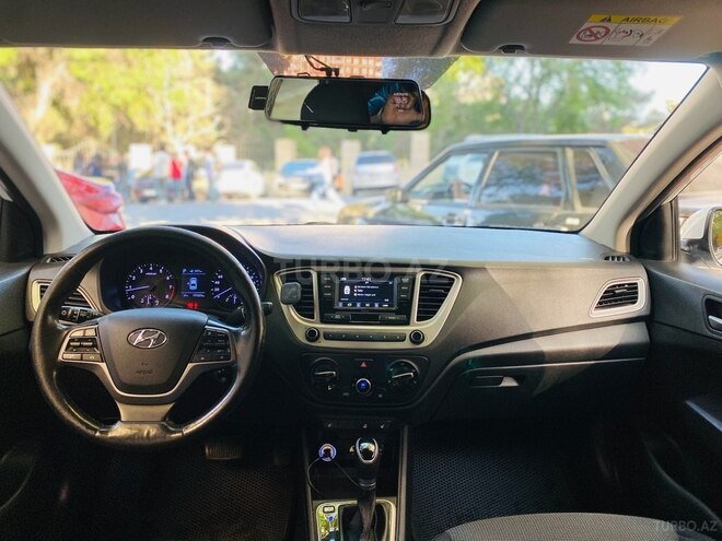 Hyundai Accent 2019, 178,000 km - 1.6 л - Bakı