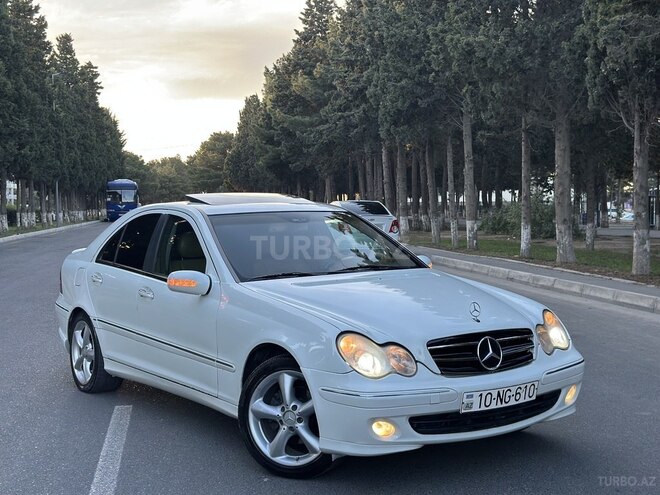 Mercedes C 240 2002, 298,853 km - 2.6 л - Bakı