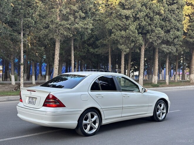 Mercedes C 240 2002, 298,853 km - 2.6 л - Bakı