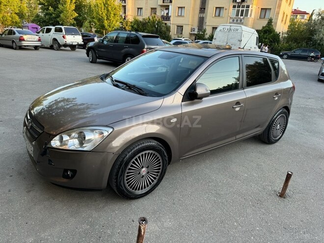 Kia Ceed 2007, 330,000 km - 1.6 l - Bakı