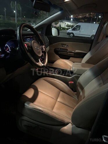 Kia Carnival 2016, 158,000 km - 2.2 l - Bakı