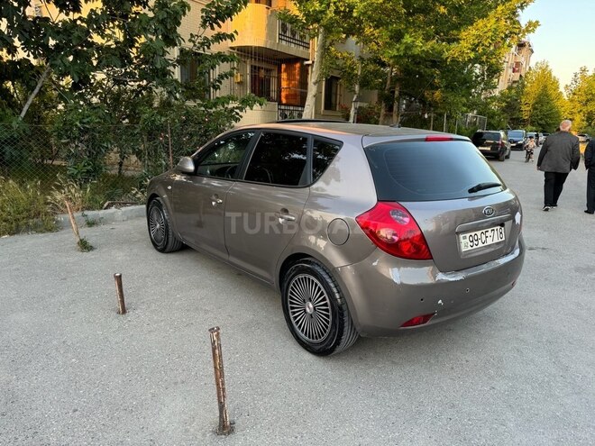 Kia Ceed 2007, 330,000 km - 1.6 l - Bakı