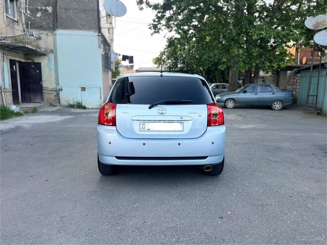 Toyota Corolla 2005, 250,000 km - 1.4 л - Bakı
