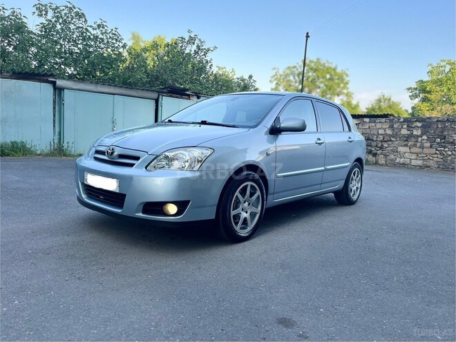 Toyota Corolla 2005, 250,000 km - 1.4 л - Bakı