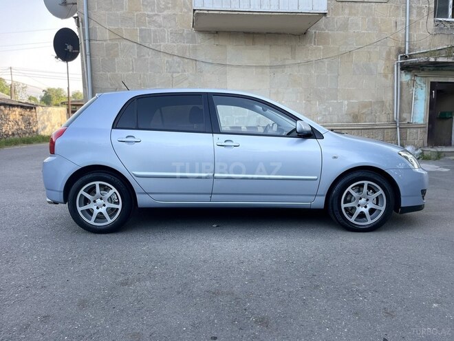 Toyota Corolla 2005, 250,000 km - 1.4 л - Bakı