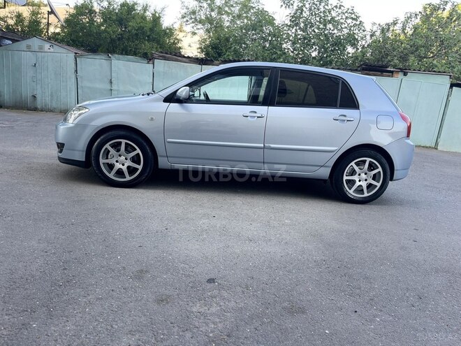 Toyota Corolla 2005, 250,000 km - 1.4 л - Bakı