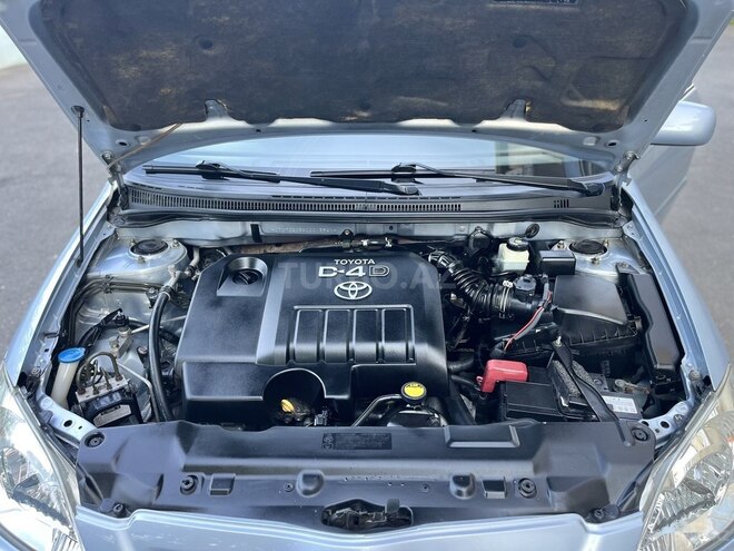 Toyota Corolla 2005, 250,000 km - 1.4 л - Bakı