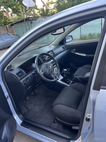 Toyota Corolla 2005, 250,000 km - 1.4 л - Bakı