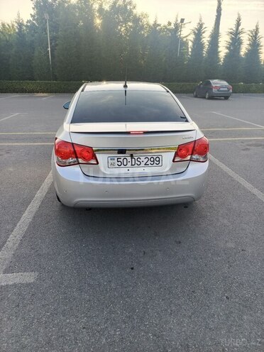 Chevrolet Cruze 2011, 220,000 km - 1.4 л - Şəki