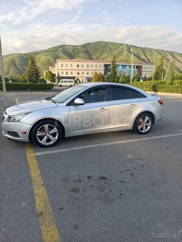 Chevrolet Cruze 2011, 220,000 km - 1.4 л - Şəki