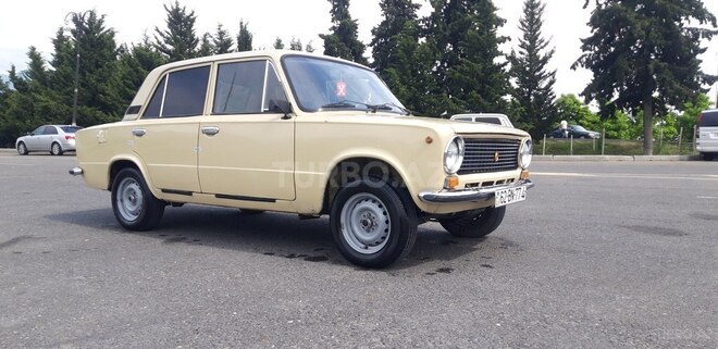 LADA (VAZ) 21011 1980, 99,302 km - 1.3 l - Qax