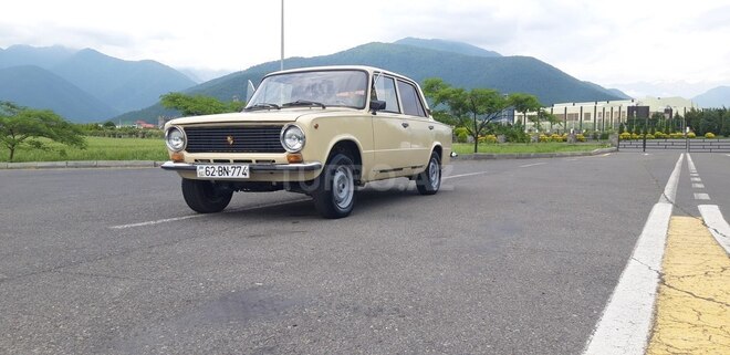 LADA (VAZ) 21011 1980, 99,302 km - 1.3 l - Qax