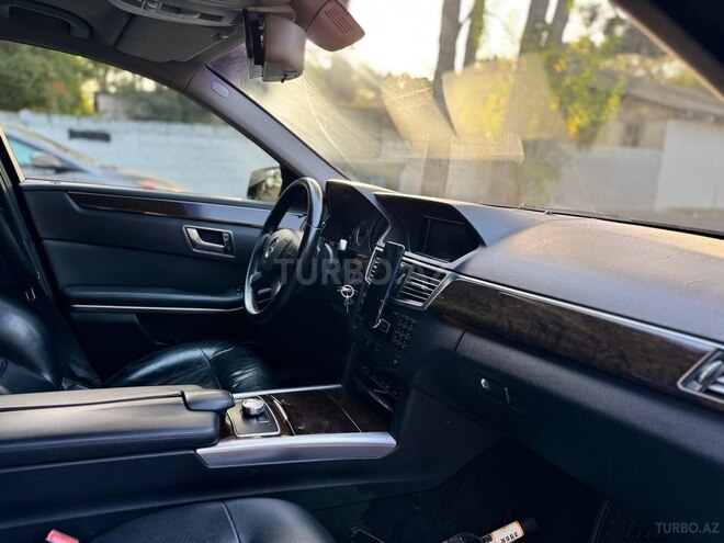 Mercedes E 220 d 2012, 380,000 km - 2.2 l - Bakı