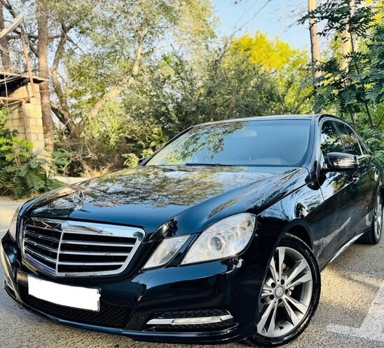 Mercedes E 220 d 2012, 380,000 km - 2.2 l - Bakı