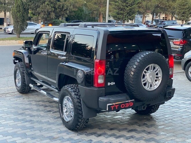 Hummer H3-11