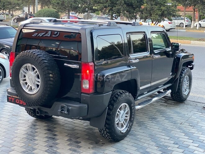 Hummer H3-12