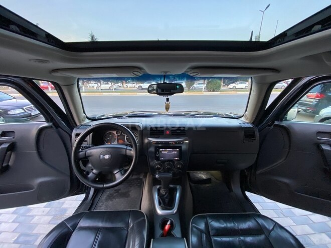 Hummer H3-15